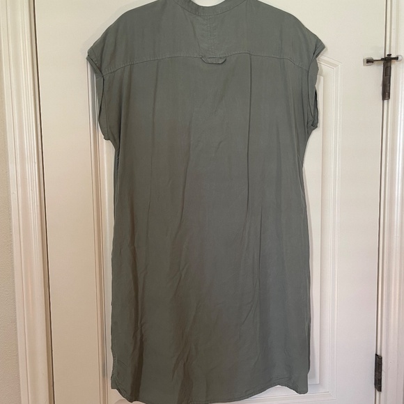 Vineyard Vines Dolman Margo shirt dress - Picture 3 of 3